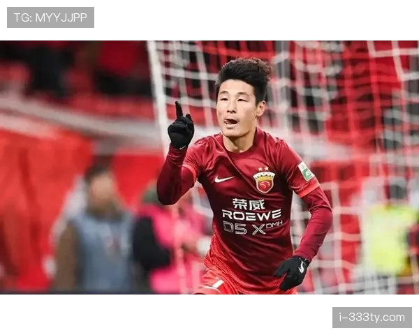 武磊高位压迫成效显著，边锋角色进化如何重塑进攻体系？